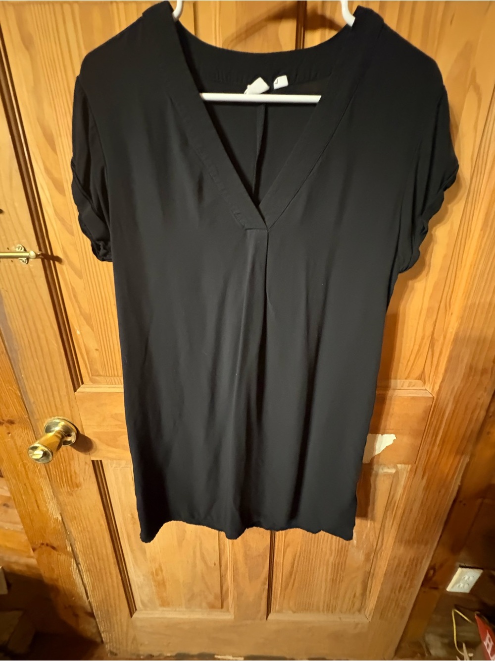 GAP Black V-Neck Short Sleeve Top